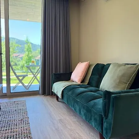 Perral Nature - Casa Da Oliveira - Geres Терраш-ди-Бору