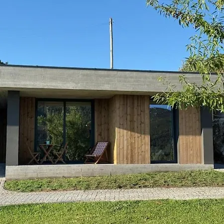 Perral Nature - Casa Da Oliveira - Geres * Терраш-ди-Бору